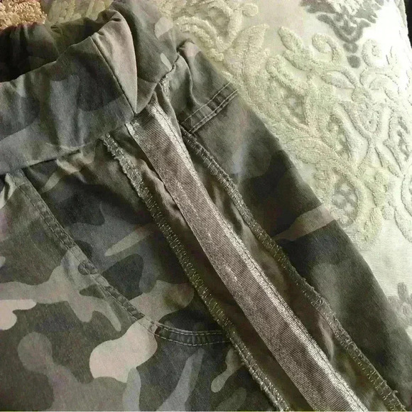 The Clothing Cove Camo Pants  Cuffed Hem Stretch Drawstring Italy - Picture 7 of 10